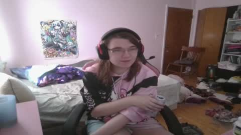 Snapshot of ariathebrat chatting on June 3, 9:31 pm Ariathebrat online show from June 3, 9:31 pm