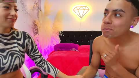 ariatna_andy online show from April 15, 8:09 pm