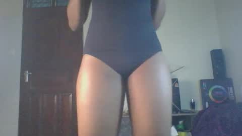 Snapshot of ariax_a chatting on February 17, 9:43 pm Tight pussy online show from February 17, 9:43 pm