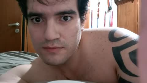 ariel_1990 online show from July 12, 7:10 am