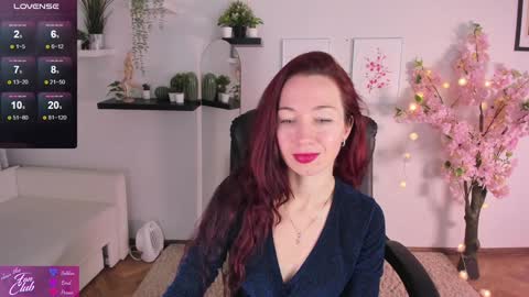 Ariella online show from December 3, 1:32 pm