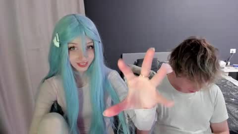 Ariel online show from April 4, 7:44 pm