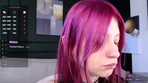 Ariel online show from April 8, 2:50 pm