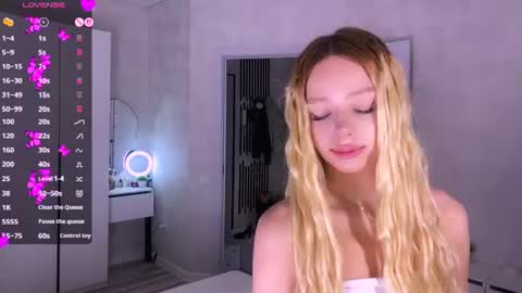 Snapshot of arielarlt chatting on July 31, 6:51 pm Ase online show from July 31, 6:51 pm