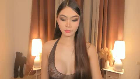 MIRA GREYSON online show from March 12, 2:34 pm