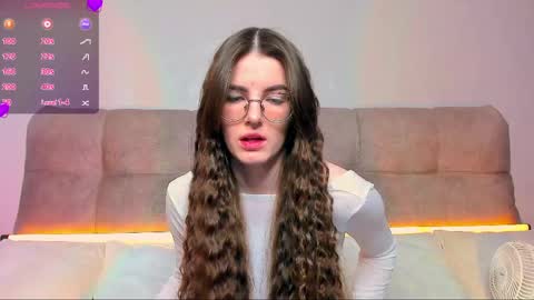 Snapshot of ariellateska chatting on April 28, 4:28 am Ariella online show from April 28, 4:28 am