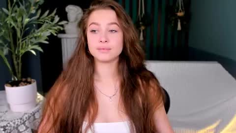 Snapshot of arielsykes chatting on June 29, 6:08 am arielsykes online show from June 29, 6:08 am