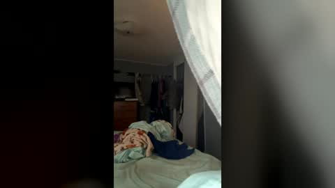 arielwilson00 online show from August 3, 11:59 am