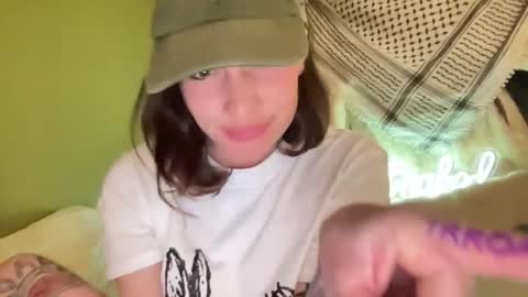 ariel  colin when hes here online show from March 15, 2:06 am