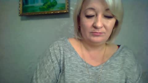 ArielXLoveresss online show from October 28, 7:01 am