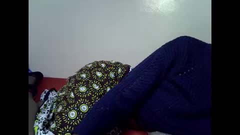 Snapshot of aries_eve chatting on November 23, 11:43 am aries_eve online show from November 23, 11:43 am