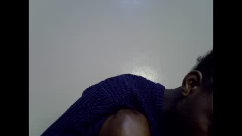 Snapshot of aries_eve chatting on February 26, 11:53 am aries_eve online show from February 26, 11:53 am