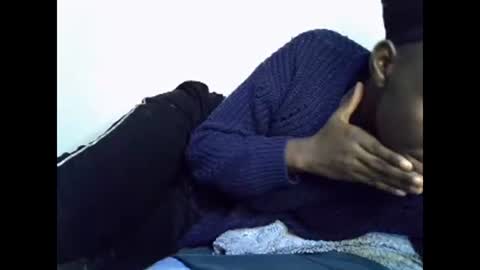 Snapshot of aries_eve chatting on March 7, 10:18 pm aries_eve online show from March 7, 10:18 pm