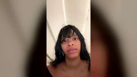 Snapshot of ariessisbetter chatting on July 19, 4:44 pm ariessisbetter online show from July 19, 4:44 pm