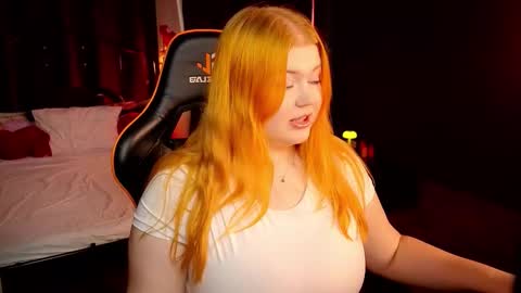 Adele online show from February 13, 10:33 am