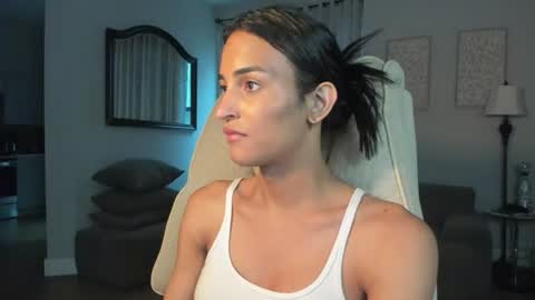 Snapshot of ariia1_ chatting on June 22, 7:44 pm Aria online show from June 22, 7:44 pm