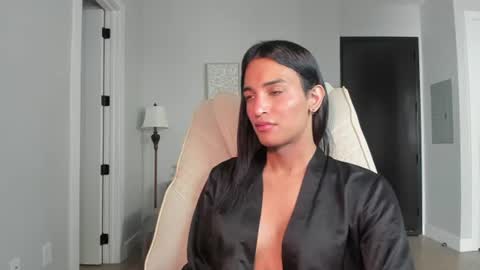 Snapshot of ariia1_ chatting on July 24, 7:01 pm Aria online show from July 24, 7:01 pm