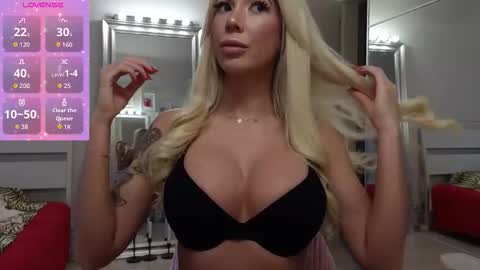 Snapshot of ariiianka chatting on February 13, 3:19 pm ariiianka online show from February 13, 3:19 pm