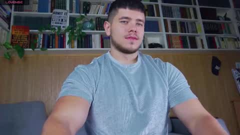 Snapshot of arilass chatting on September 17, 6:59 am A n g e l f r o m H e l l online show from September 17, 6:59 am