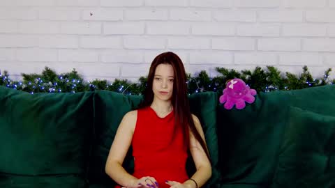 Snapshot of arinaarnold chatting on December 21, 4:19 am ArinaArnold online show from December 21, 4:19 am