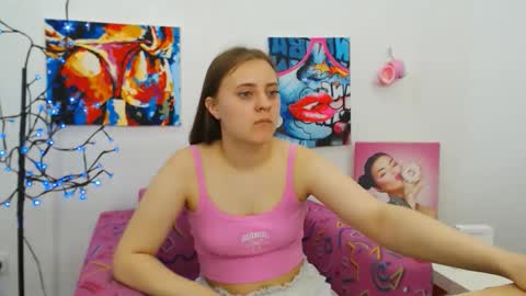 Snapshot of arinabelle chatting on May 31, 6:09 pm arinabelle online show from May 31, 6:09 pm