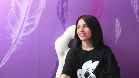 Snapshot of arisha_lee2 chatting on January 25, 7:38 am arisha_lee2 online show from January 25, 7:38 am