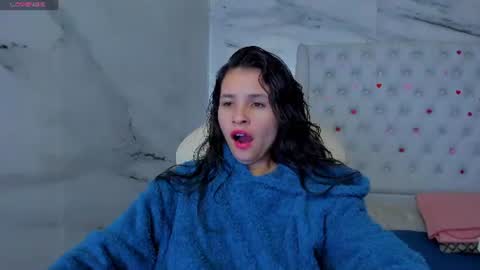 Snapshot of arisha_lee2 chatting on June 15, 11:56 am arisha_lee2 online show from June 15, 11:56 am