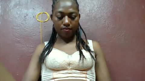 Snapshot of arisouh chatting on May 6, 5:46 am arisouh online show from May 6, 5:46 am