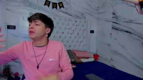 Snapshot of arissha_lee chatting on May 10, 1:49 pm celina online show from May 10, 1:49 pm