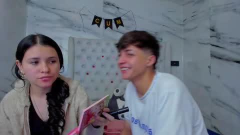 Snapshot of arissha_lee chatting on May 14, 3:19 pm celina online show from May 14, 3:19 pm