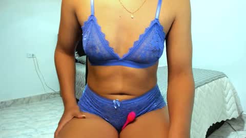 aristena_01 online show from September 9, 12:48 pm