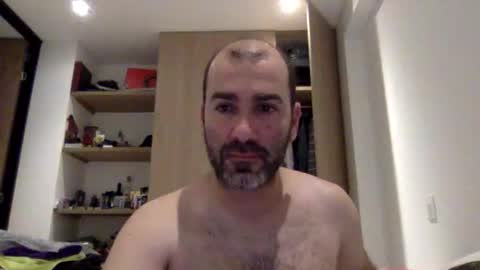 Snapshot of aristi11 chatting on May 1, 6:07 am aristi11 online show from May 1, 6:07 am