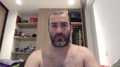 Snapshot of aristi11 chatting on May 10, 4:17 am aristi11 online show from May 10, 4:17 am
