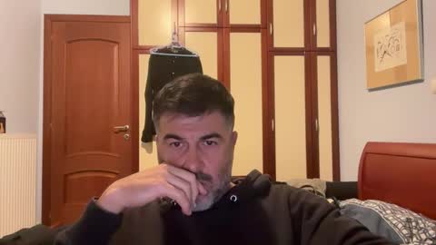 Snapshot of aristotelis_onassis chatting on November 6, 4:30 pm share online show from November 6, 4:30 pm