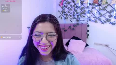 Snapshot of arizbeth_johansson chatting on November 12, 12:38 pm arizbeth_johansson online show from November 12, 12:38 pm