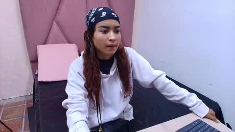 Arleth  online show from February 20, 3:01 am