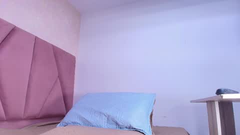 Arleth  online show from March 8, 3:06 am