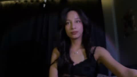 Snapshot of arlicee chatting on June 25, 2:33 am arlicee online show from June 25, 2:33 am
