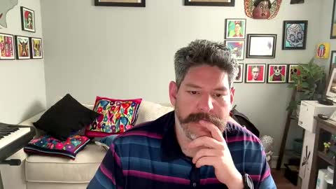 Snapshot of arlo_dog chatting on March 3, 9:21 pm arlo_dog online show from March 3, 9:21 pm