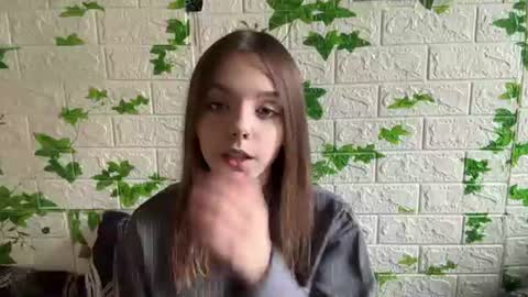 Snapshot of armandahaley chatting on June 17, 6:05 am Lisa online show from June 17, 6:05 am