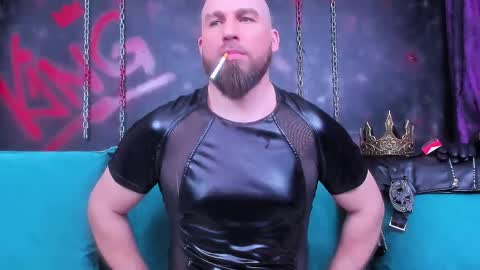 Armando online show from April 7, 10:09 pm