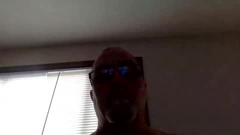 Snapshot of armyguy5311 chatting on March 14, 1:27 pm armyguy5311 online show from March 14, 1:27 pm