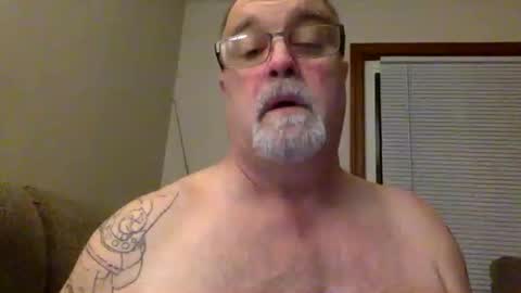 Snapshot of armyguy5311 chatting on March 24, 3:55 am armyguy5311 online show from March 24, 3:55 am
