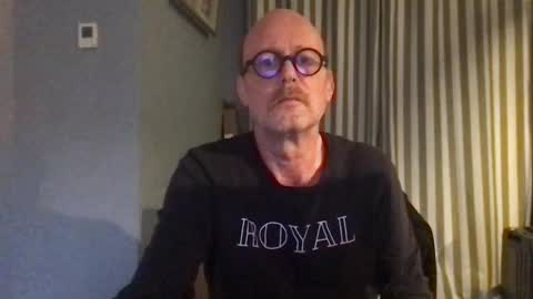 Snapshot of arn7169 chatting on May 16, 7:12 pm Arn online show from May 16, 7:12 pm