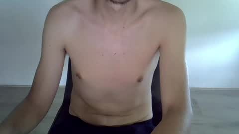 arnoanro online show from June 23, 3:32 pm