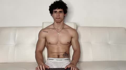 arnold black online show from December 5, 8:33 pm