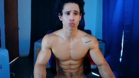 Snapshot of arnold_black69 chatting on July 6, 3:58 pm arnold black online show from July 6, 3:58 pm