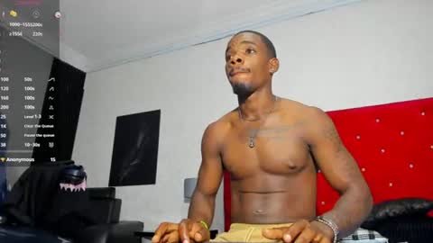 Snapshot of aron_clark chatting on August 2, 7:56 pm A R O N online show from August 2, 7:56 pm