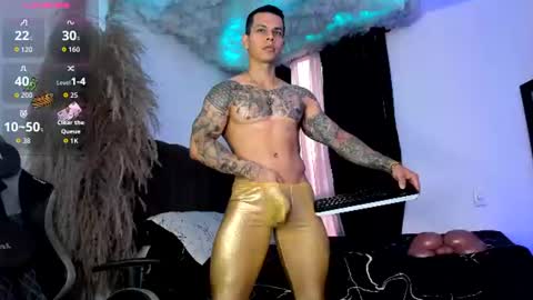 Snapshot of arondark chatting on July 5, 6:59 pm DarkMaster online show from July 5, 6:59 pm
