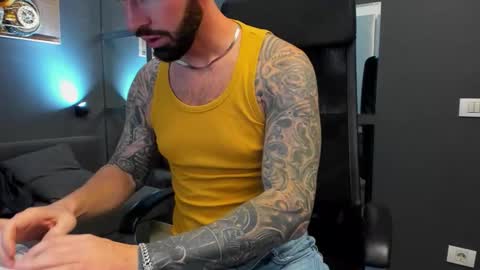 AronGrant online show from December 1, 10:42 am